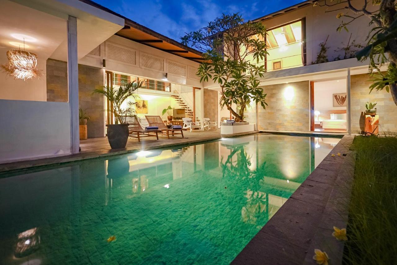 Bias Villa Seminyak ภายนอก รูปภาพ