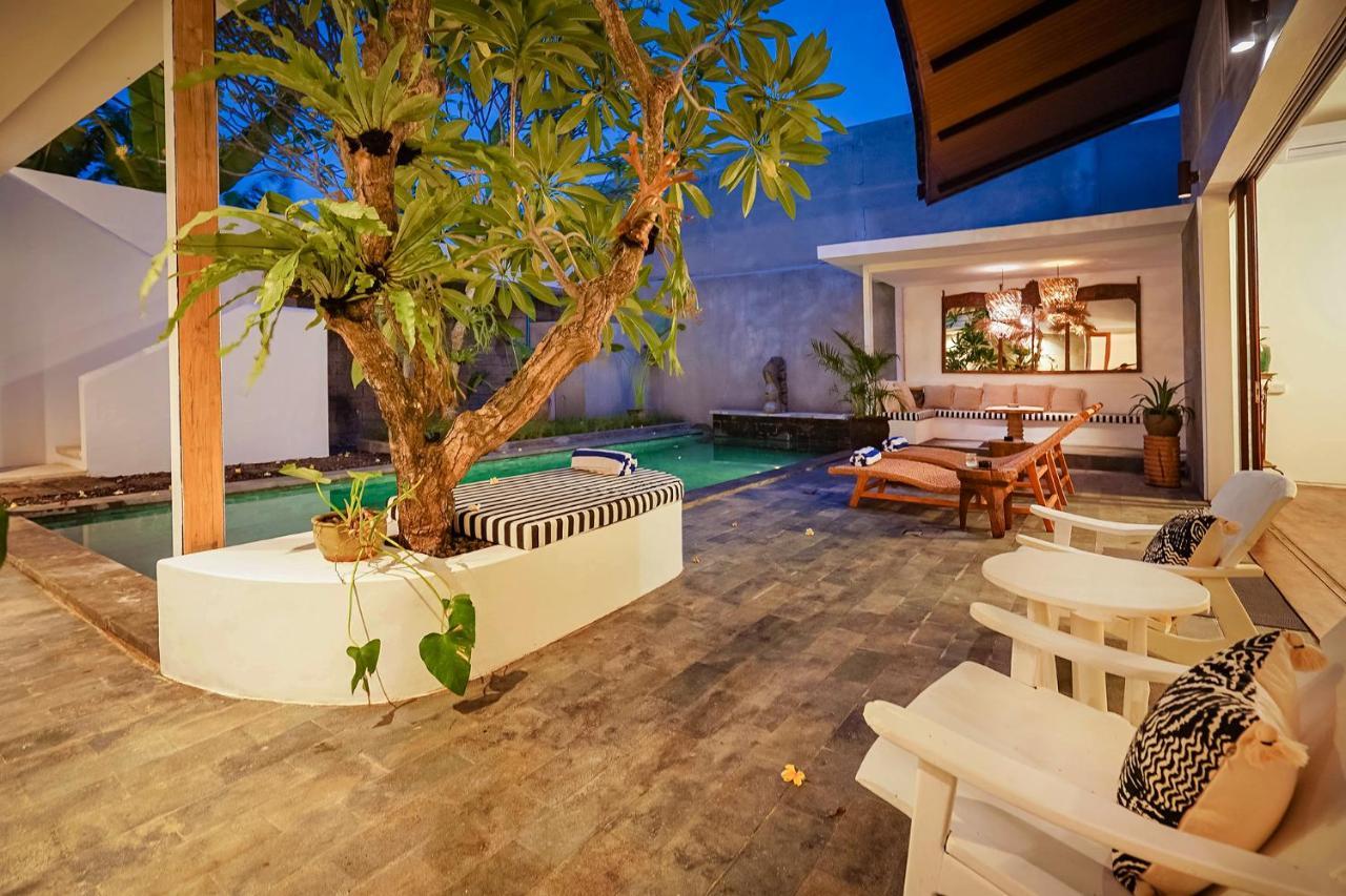 Bias Villa Seminyak ภายนอก รูปภาพ